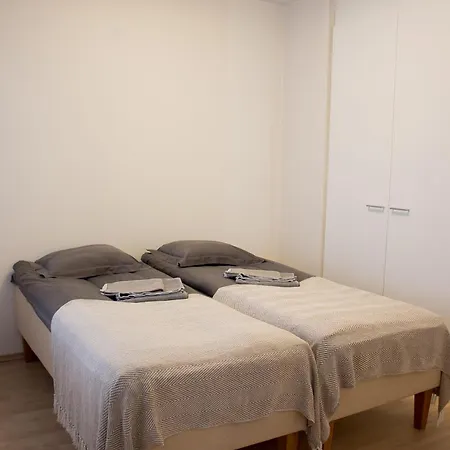 Aurinkolahti Cosy With Warm Parking * Helsinki