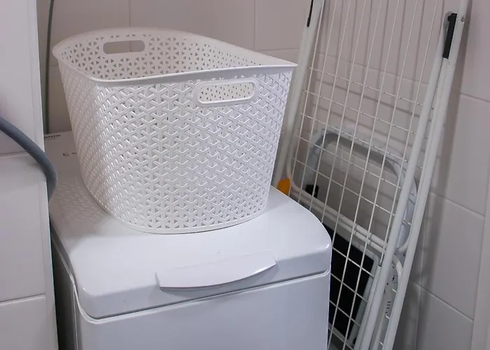 Aurinkolahti Cosy With Warm Parking Apartamento *