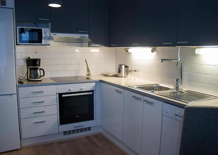 Aurinkolahti Cosy With Warm Parking Ελσίνκι